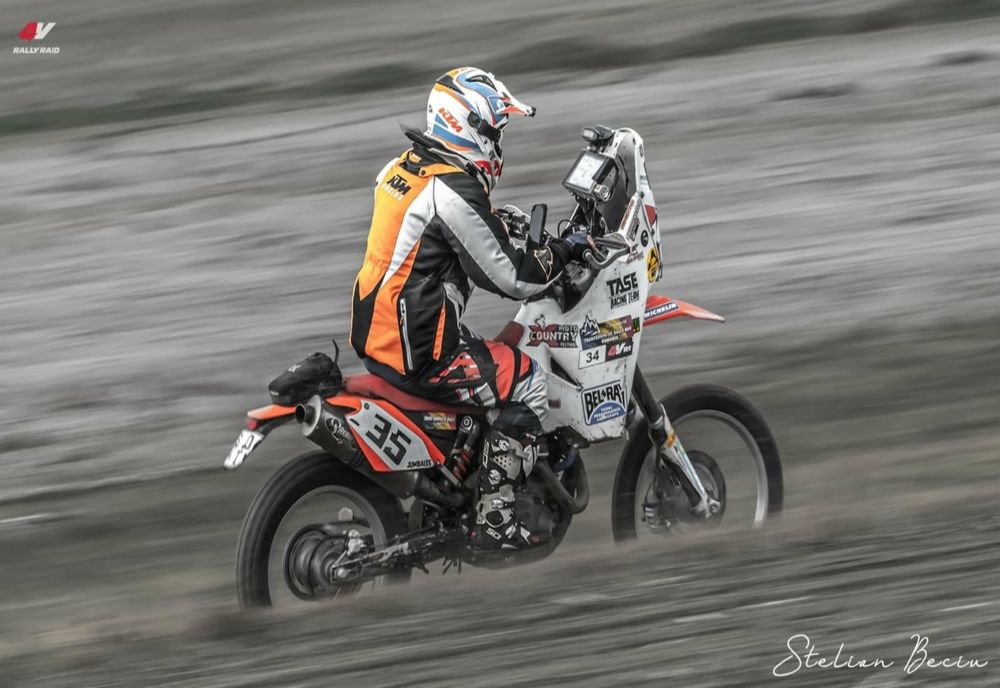 "Dakarul Dobrogei", 4V Rally Raid România ia startul la Constanța