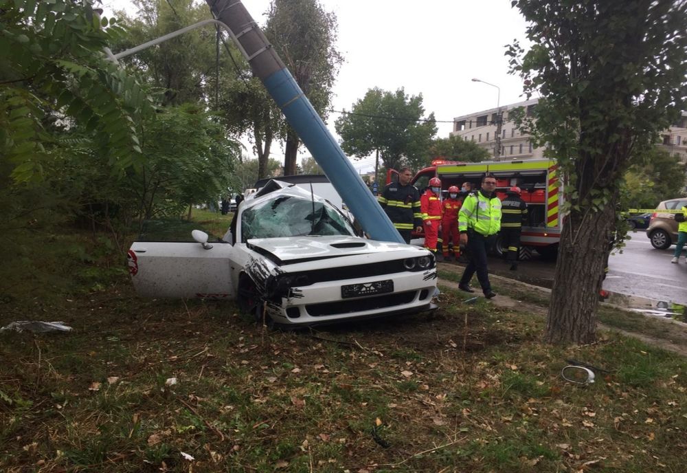 Brăilean decedat după ce a intrat cu mașina într-un stâlp în stațiunea Mamaia