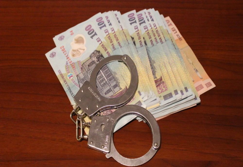 Încarcerat la Poarta Albă pentru furt