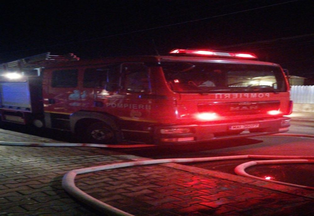 Casă salvată de pompieri la Medgidia