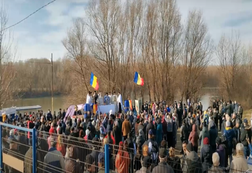 VIDEO FOTO Boboteaza 2022 la Măcin