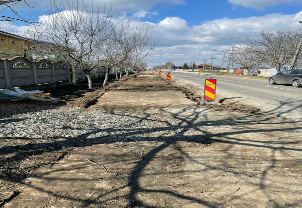 Lucrări de înființare și reabilitare a trotuarelor, la Mangalia