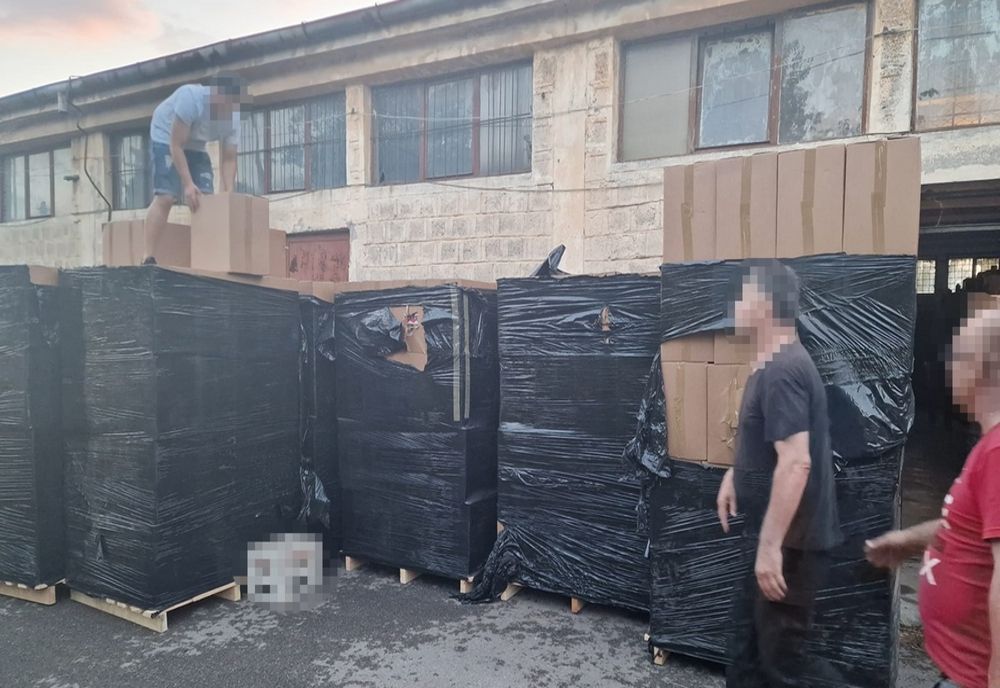 VIDEO Captură uriașă de țigări de contrabandā. 760.000 de pachete confiscate de polițiștii de frontieră
