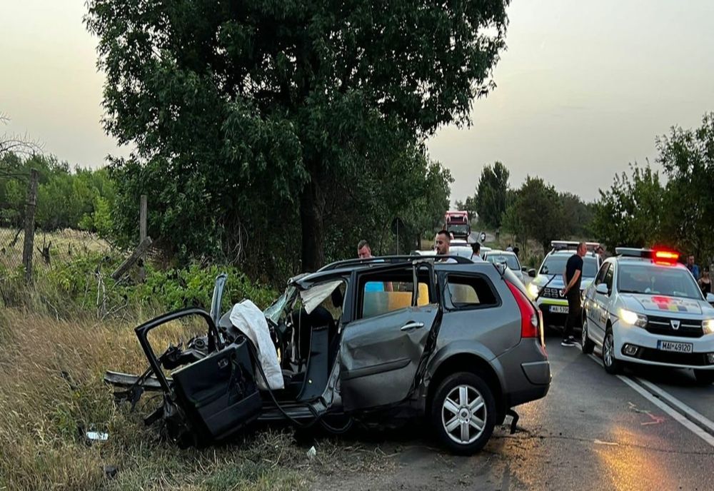 Accident teribil: 4 morți, printre care 2 copii