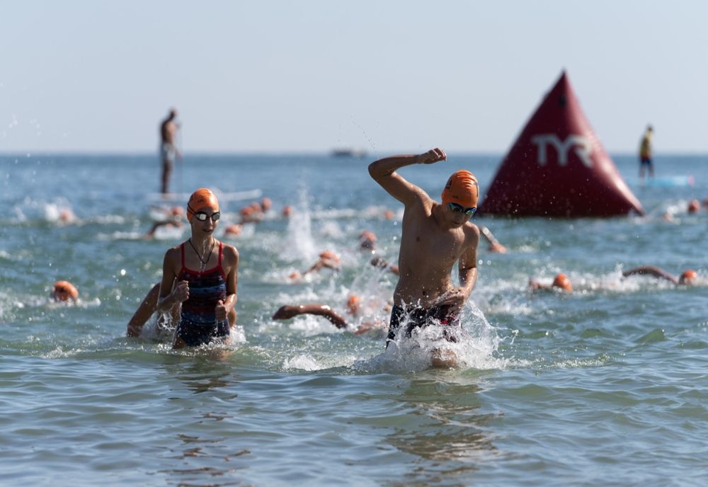 Peste 350 de sportivi vor lua startul la Aqua Challenge