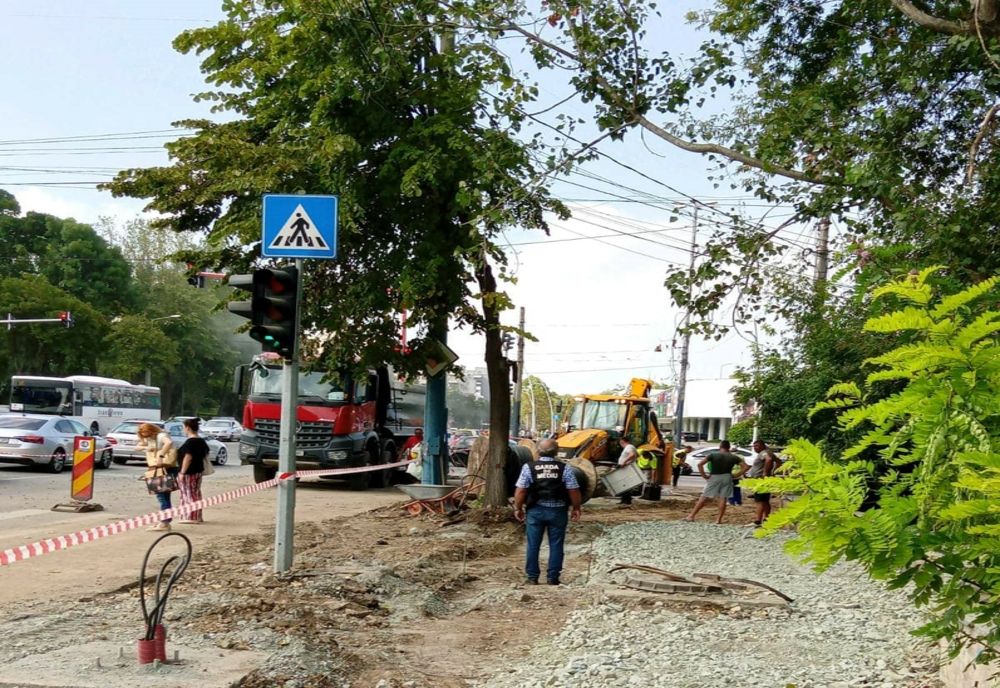 Două firme de construcţii care execută lucrări pentru Primăria Constanţa, amendate drastic de Garda de Mediu