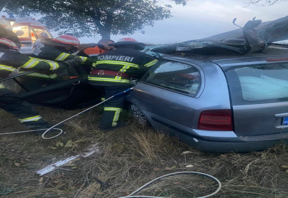 Accident teribil pe DN22, Un mort si o femeie rănită grav