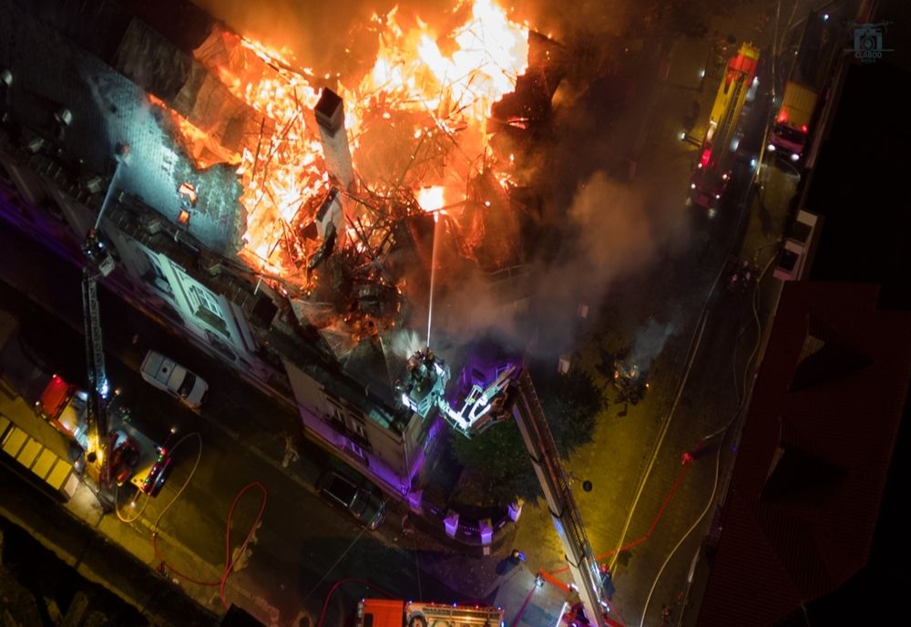 Ancheta în cazul incendiului de la Arhiepiscopia Tomisului