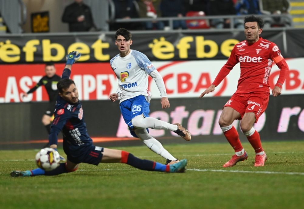 Farul luminează clasamentul Ligii 1 de pe primul loc