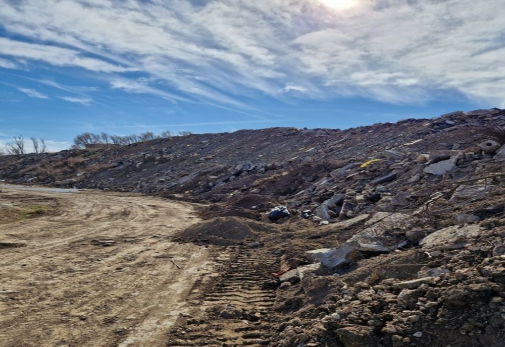 Confort Urban amendată cu 60.000 lei pentru depozitare de deșeuri din contrucții în curtea instituției