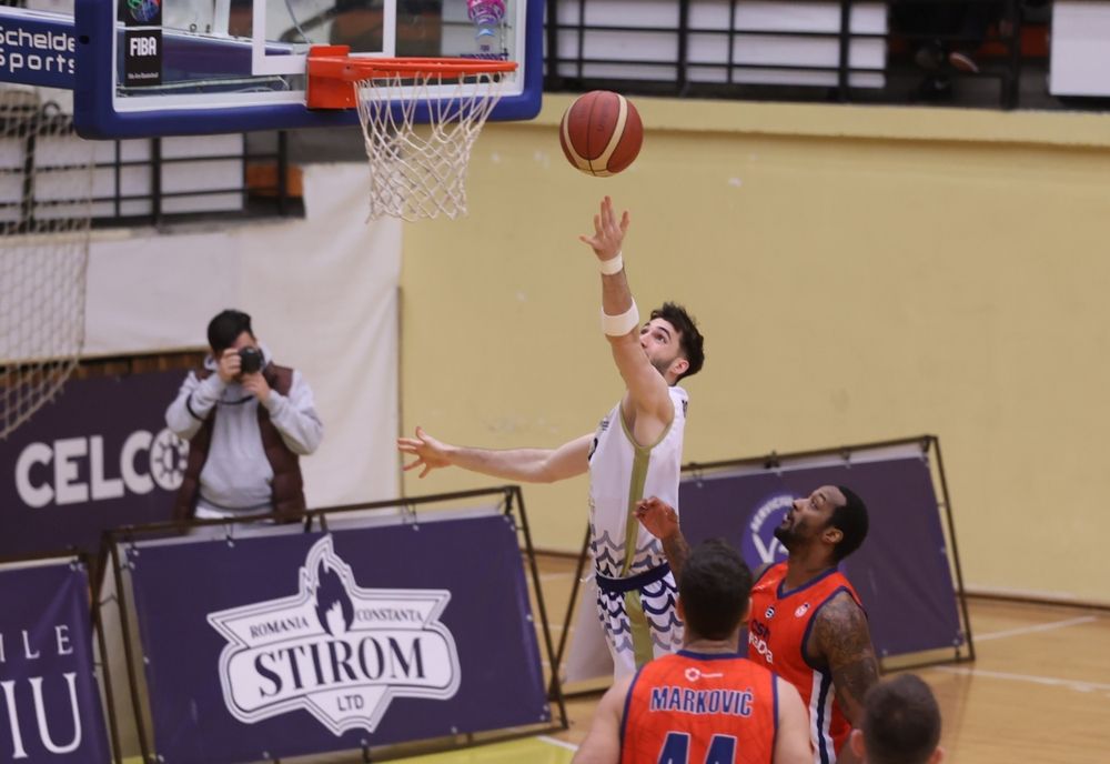 Înfrângere la limită pentru baschetbaliștii constănțeni la Pitești