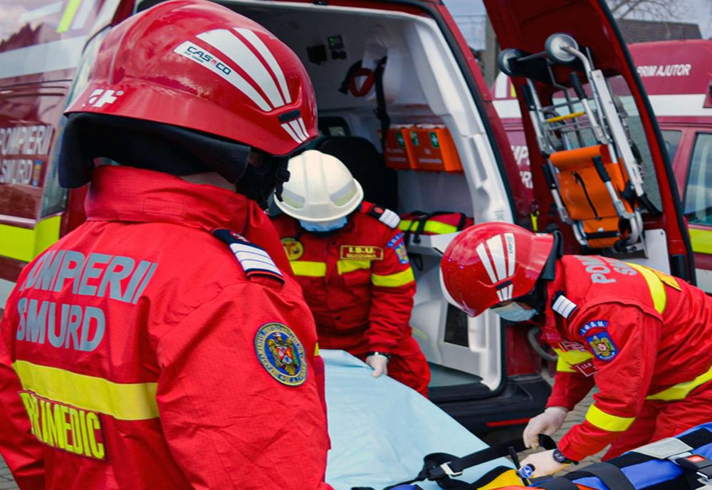Accident cu două victime anunțat prin e-call