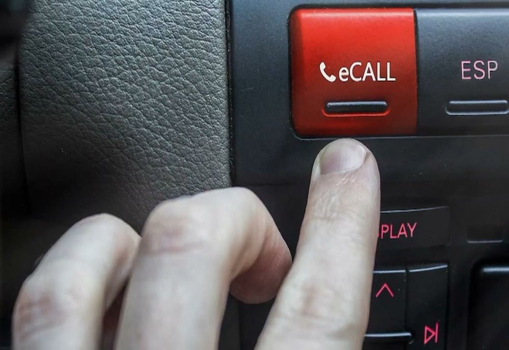 CONSTANȚA. Echipaje de intervenţie alertate de un apel eCall de la un accident