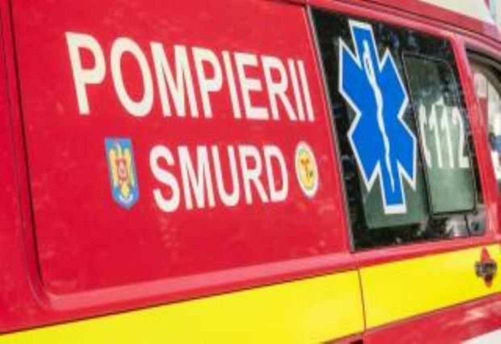 4 RĂNIȚI DUPĂ EXPLOZIA UNEI BUTELII ÎNTR-O GARSONIERĂ