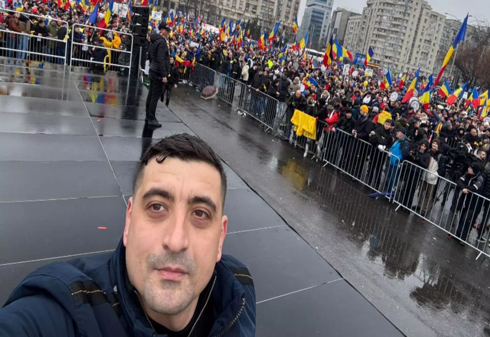 FENOMENUL MOMENTULUI: ROMÂNII SE ÎNSCRIU ÎN NUMĂR TOT MAI MARE ÎN AUR. MESAJUL LUI GEORGE SIMION PENTRU SUVERANIȘTI - VIDEO