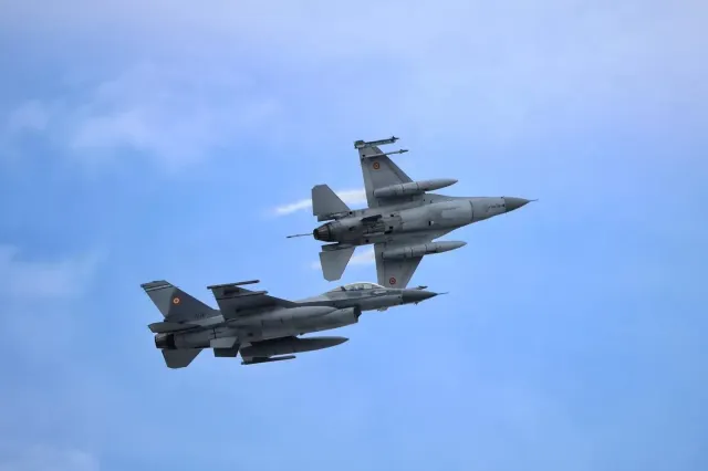 MApN, detalii despre resturile dronei și ale rachetei, descoperite de Armata Română. Locul unde au căzut rămășițele după doborâre