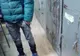 (VIDEO) Doi tineri care au spart un garaj, în Constanța, au fost prinși de polițiștii locali