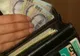 Portofel pierdut, cu aproape 500 de lei și șapte carduri bancare, recuperat de jandarmii constănțeni