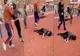 Violență extremă - Doi copii bătuți și dați cu capul de pământ, într-un parc din Hunedoara