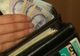 Portofel pierdut, cu aproape 500 de lei și șapte carduri bancare, recuperat de jandarmii constănțeni