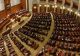 Guvernul Bolojan, în fața moțiunii de cenzură. Vot crucial în Parlament